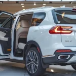 Maruti Suzuki XL7 New Model 2025 – Premium Styling, Advanced Features & Practical Performance